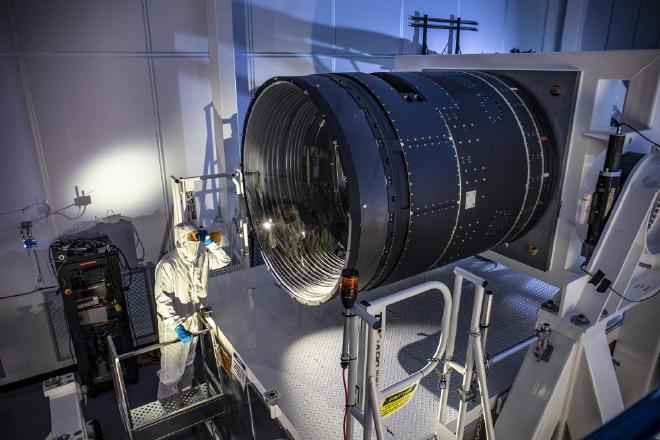 Cámara fotográfica del Observatorio Vera Rubin