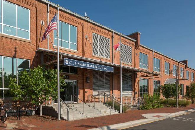 Investigadores de diabetes y obesidad del Instituto de Fisiología Molecular de Duke muestran que las células alfa del páncreas producen inesperadamente un potente GLP-1 que estimula la insulina para ayudar a controlar el azúcar en sangre. Crédito de la imagen: Duke Molecular Physiology Institute